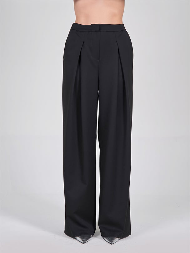 PALAZZO FIT PANTS WITH DEEP PLEATS