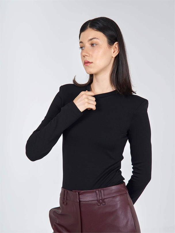 LONG SLEEVE BODY WITH SHOULDER PADDING