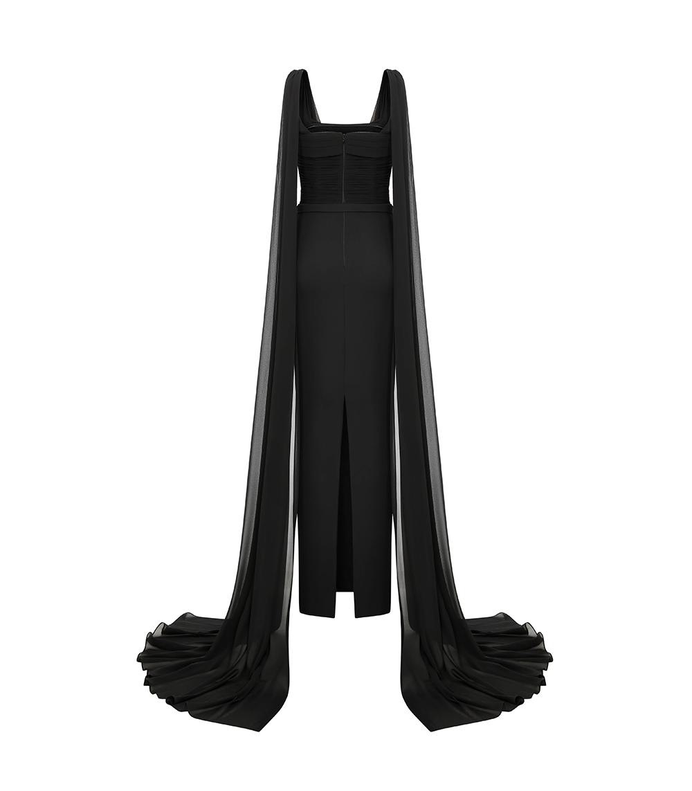 SCOOP NECK TWO TAILS GOWN