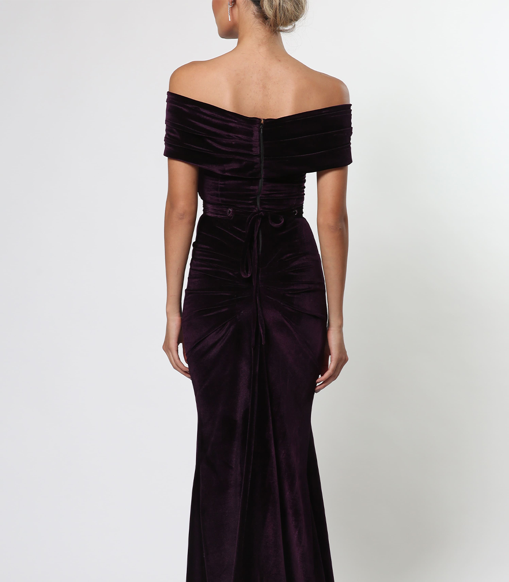 OFF SHOULDER VELVET DARK PURPLE DRESS