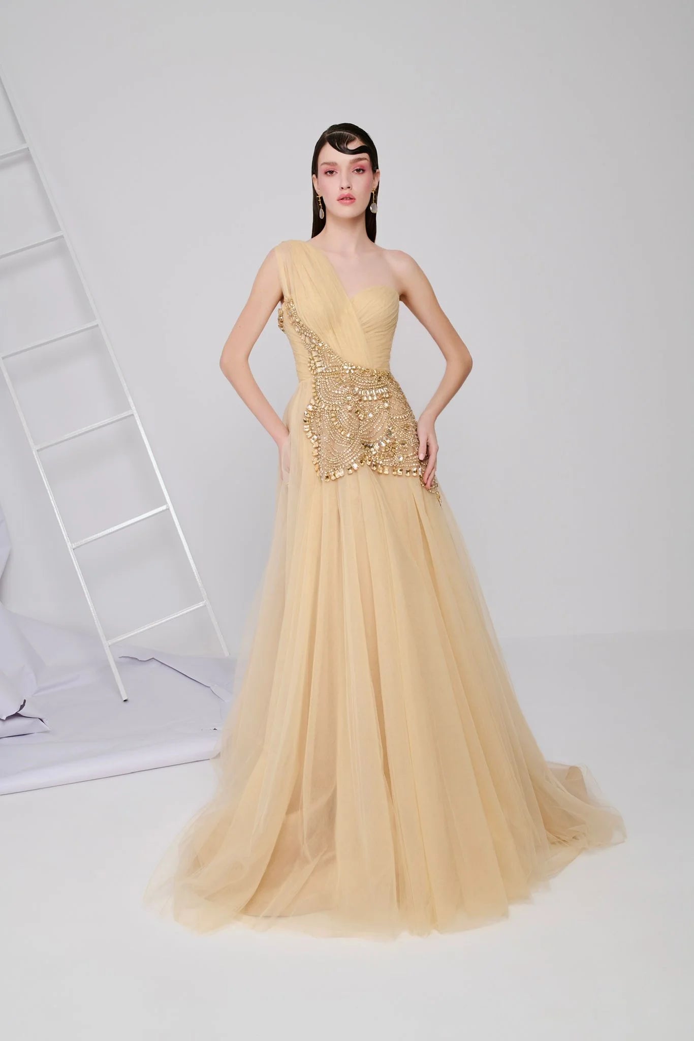 Elegant One-Shoulder Gown