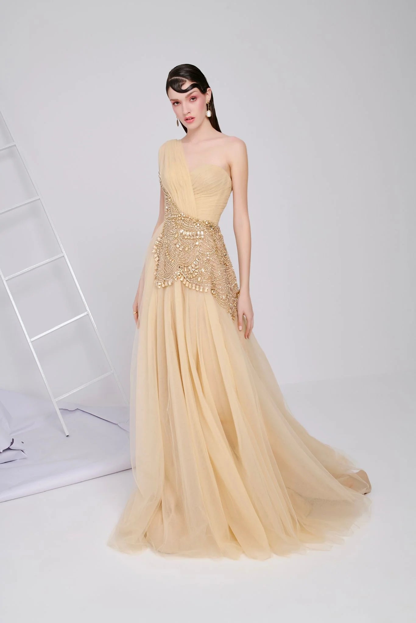 Elegant One-Shoulder Gown