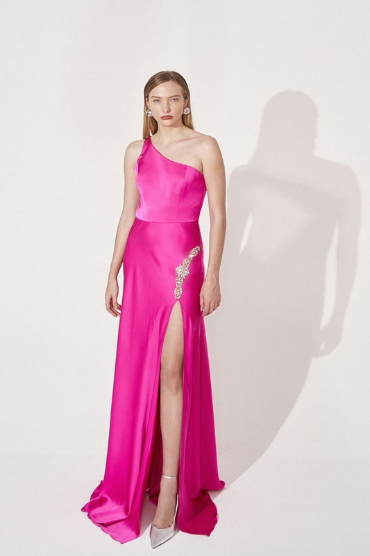 ONE SHOULDER SATIN DRESS