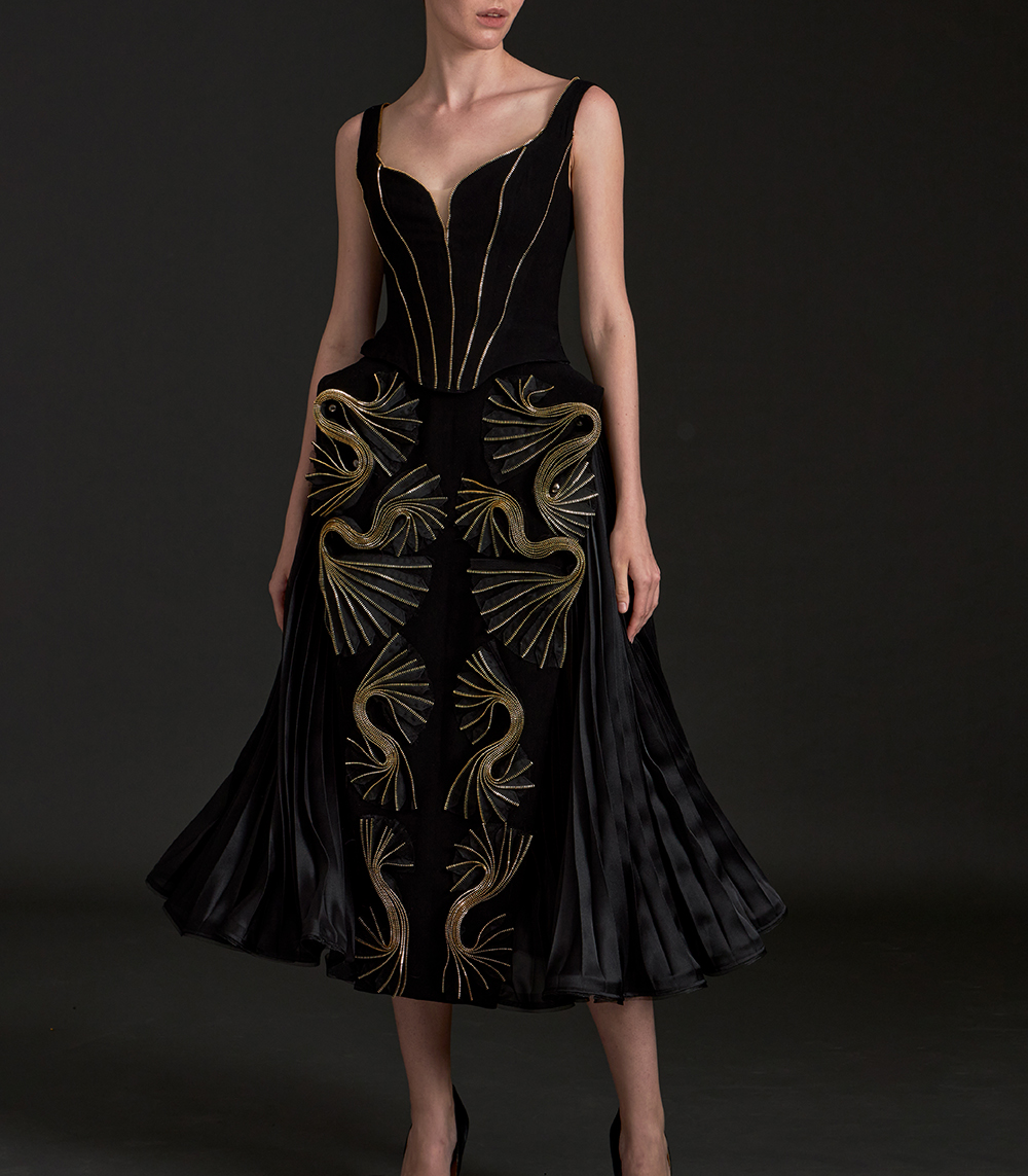 ZIPPER DESIGNED PLEATED GOWN