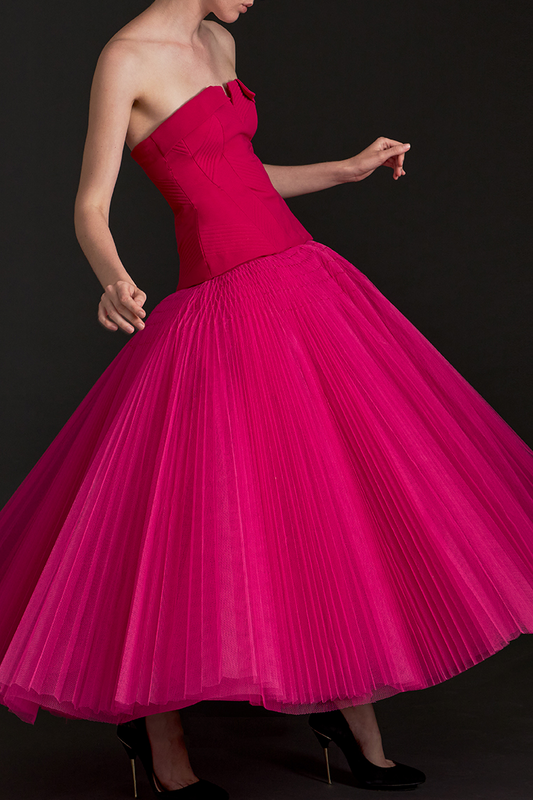 STRAPLESS PLEATED DRESS