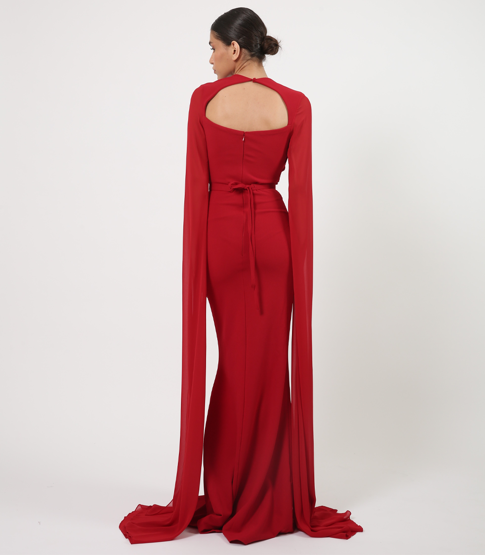 SWEATHEART NECKLINE GOWN WITH LONG MUSLIN SLEAVES